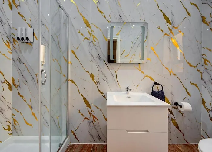 아파트 Contemporary Steps Away From Spinola Bay Saint Julian's