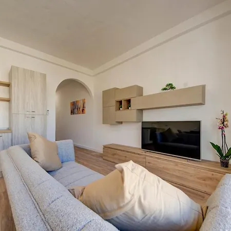 Contemporary Steps Away From Spinola Bay Appartement San Ġiljan